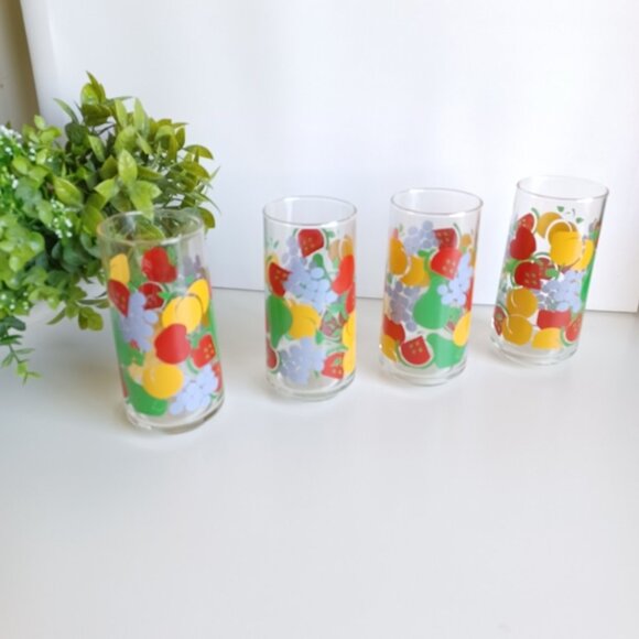 Crisa Vintage 90s Glassware | Set of 4 Iced Tea Glasses | Fruit Print - Picture 3 of 3